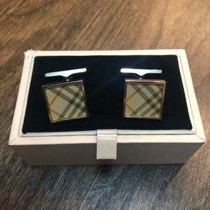 Burberry cufflinks